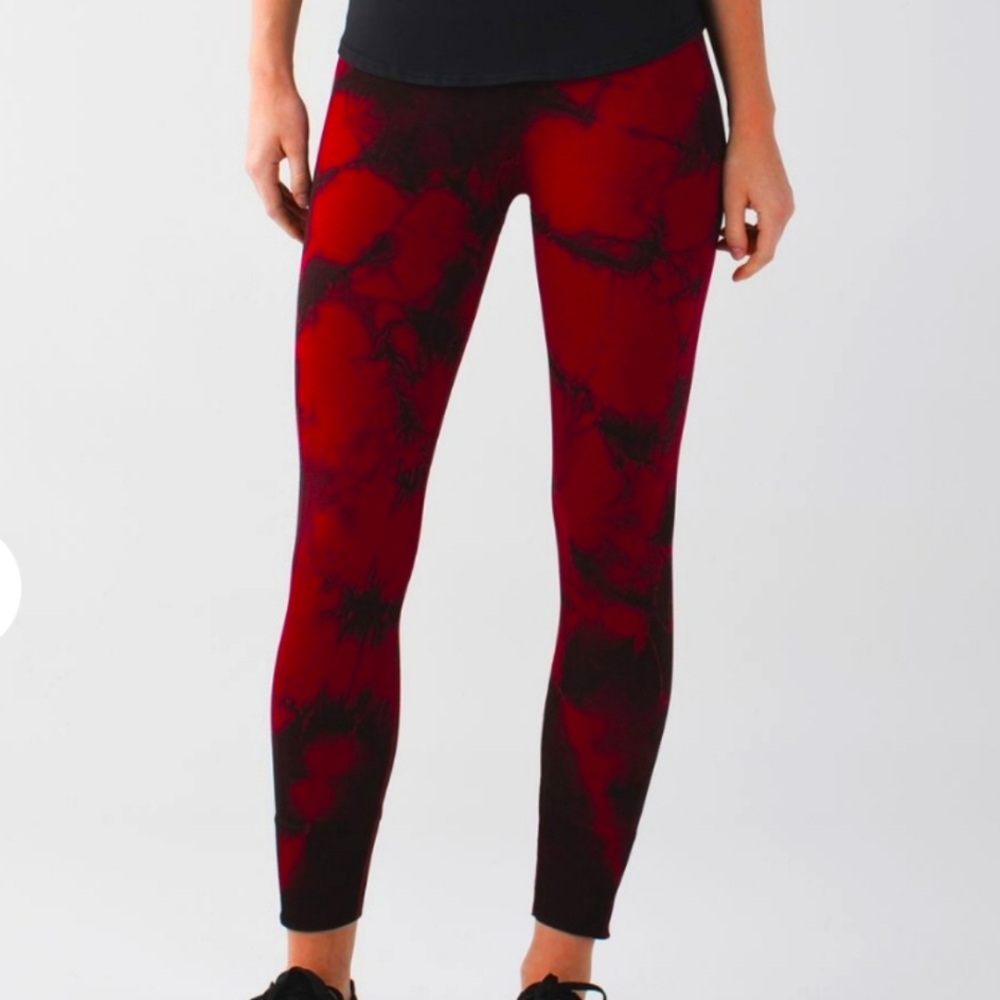 Lululemon Ebb To Street Pants *24.5" in Wine Berry/Bordeaux Drama